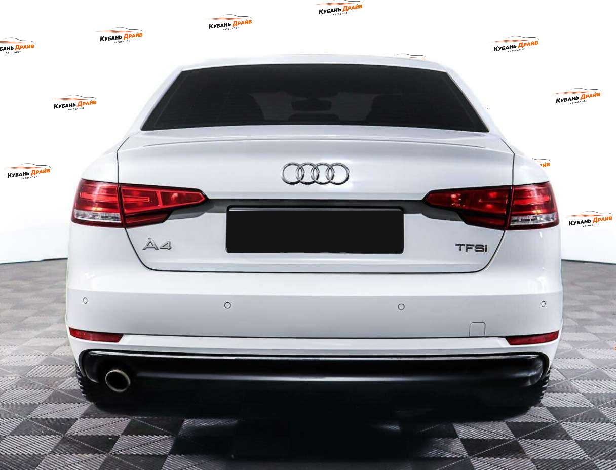 Audi A4 2015 года с пробегом. Фото: #5