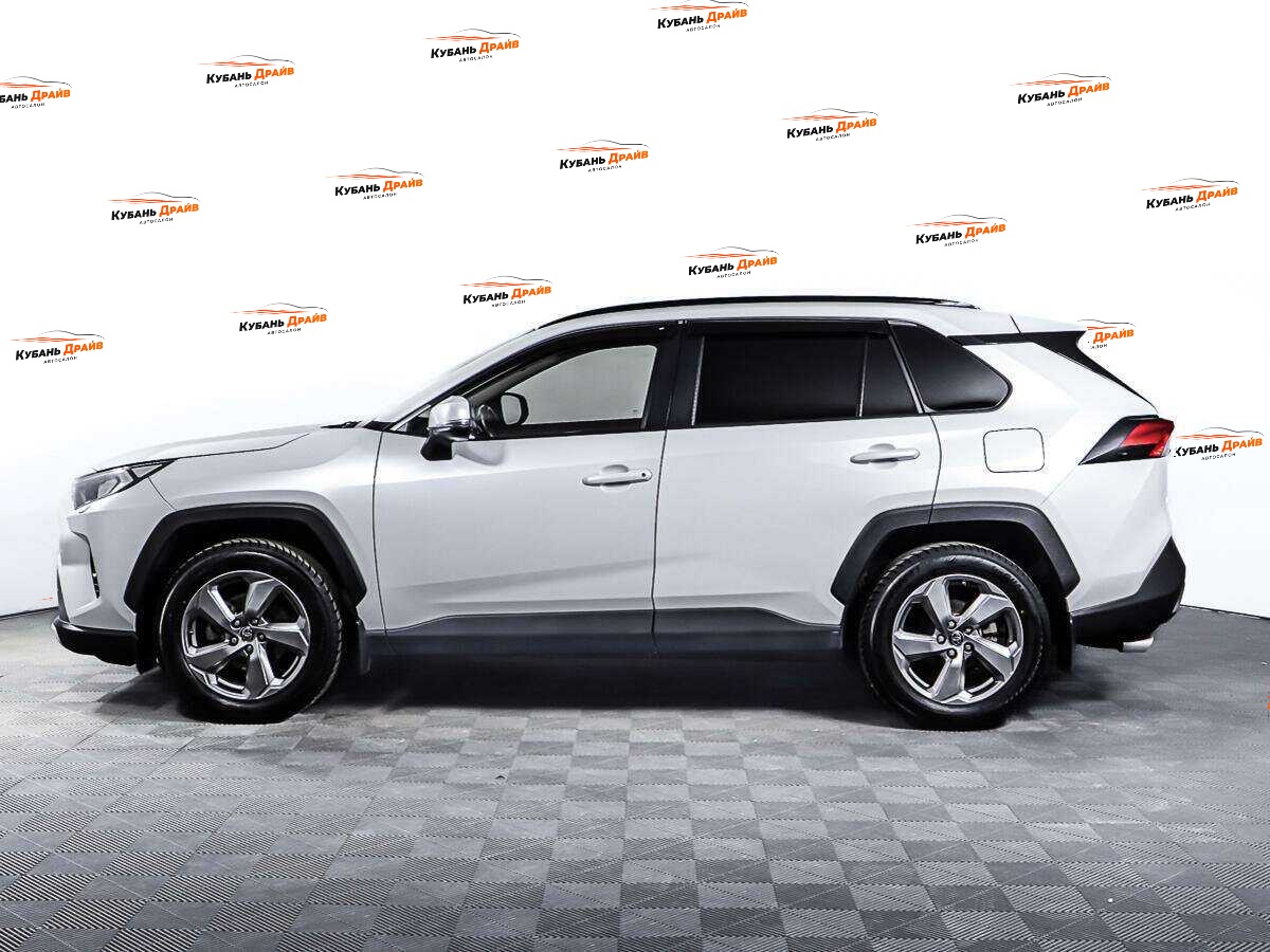 Toyota RAV4 2020 года с пробегом. Фото: #7