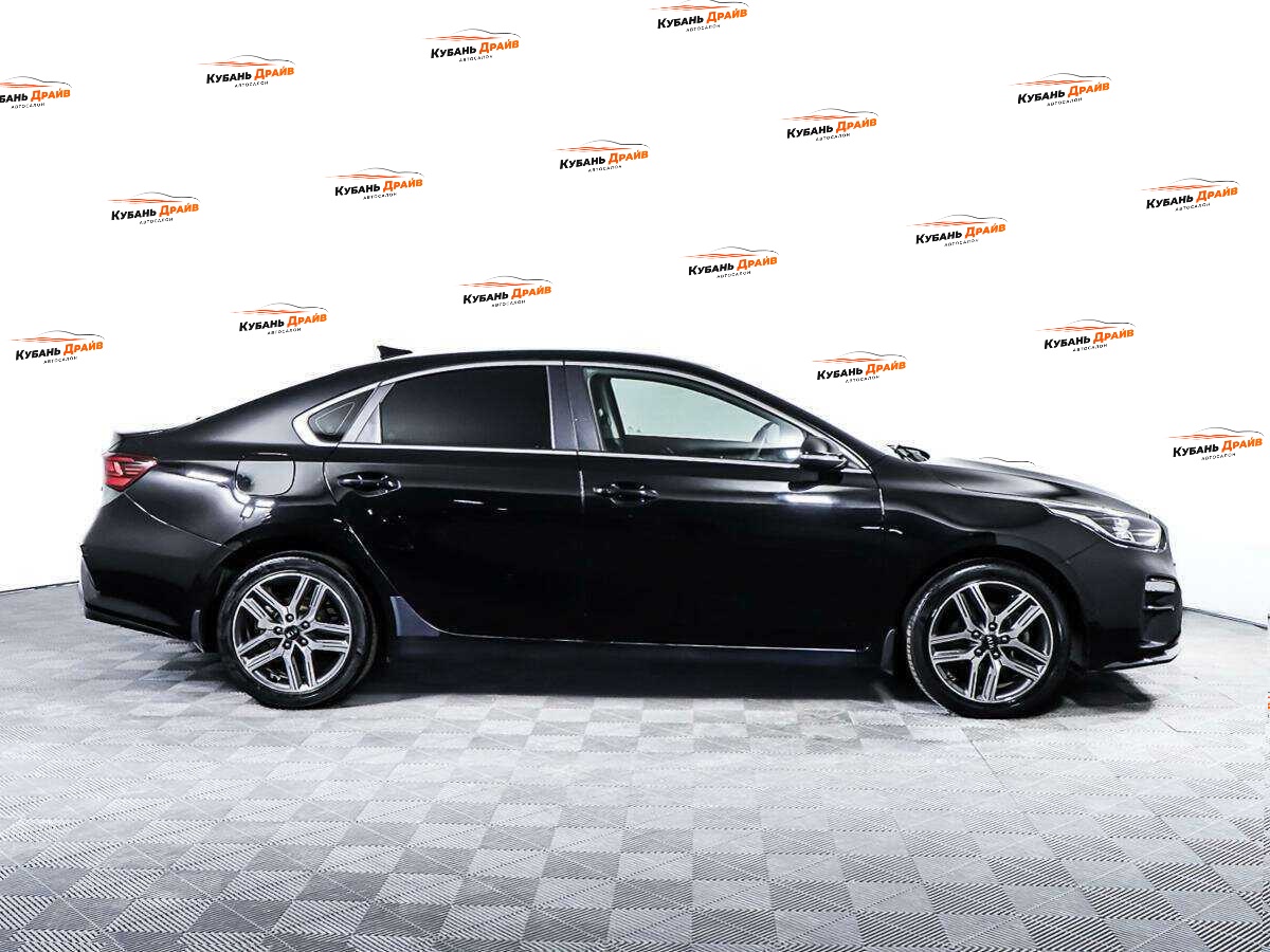 Kia Cerato 2018 года с пробегом. Фото: #3