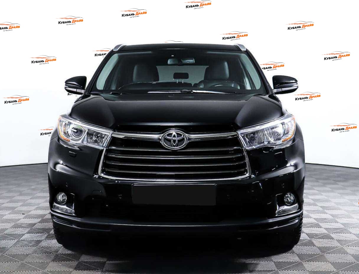 Toyota Highlander 2014 года с пробегом. Фото: #1