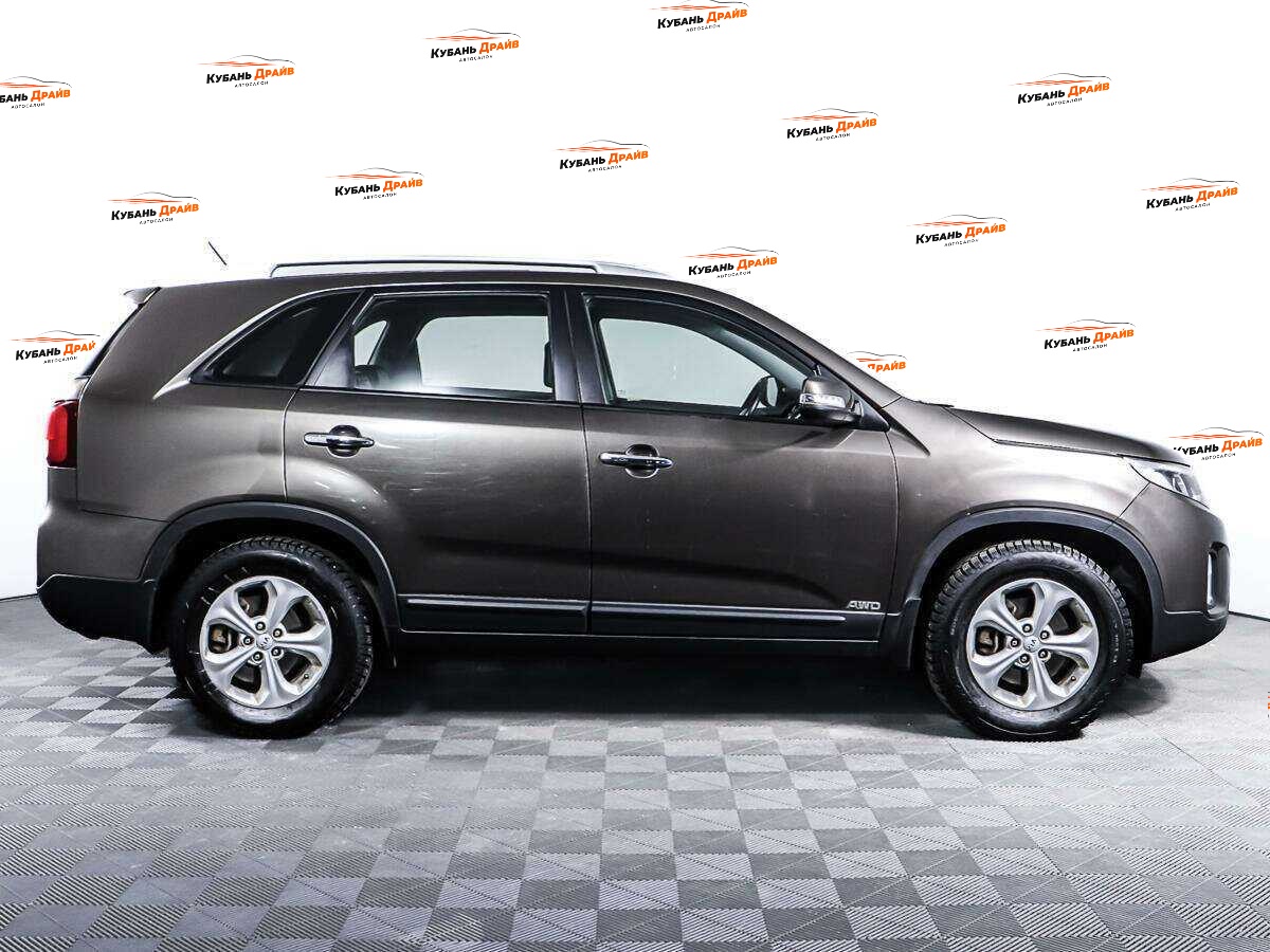 Kia Sorento 2017 года с пробегом. Фото: #3