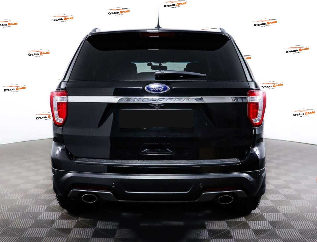 Ford Explorer 2018 года с пробегом. Фото: #5