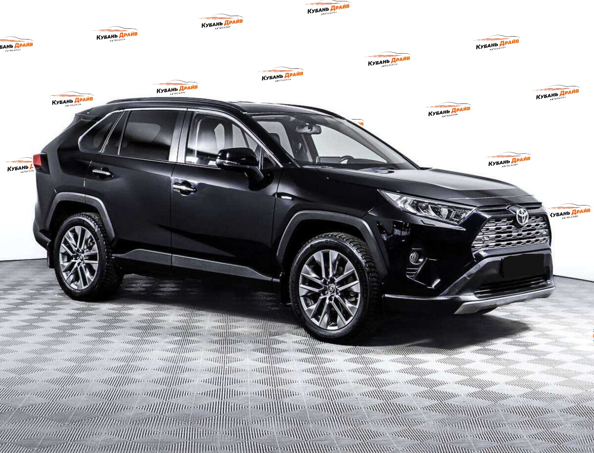 Toyota RAV4 2019 года с пробегом. Фото: #2