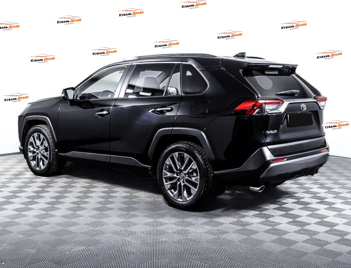 Toyota RAV4 2019 года с пробегом. Фото: #6