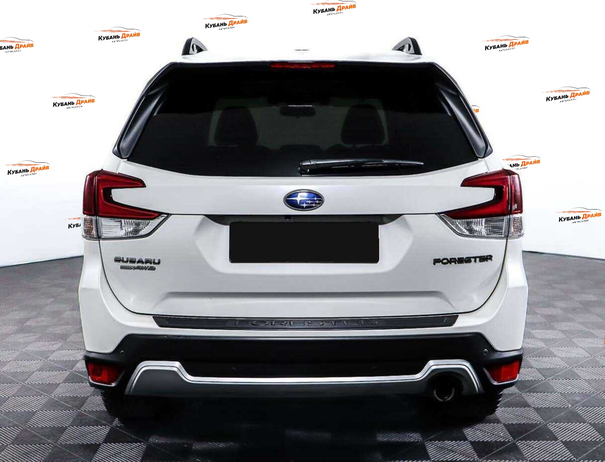 Subaru Forester 2019 года с пробегом. Фото: #5