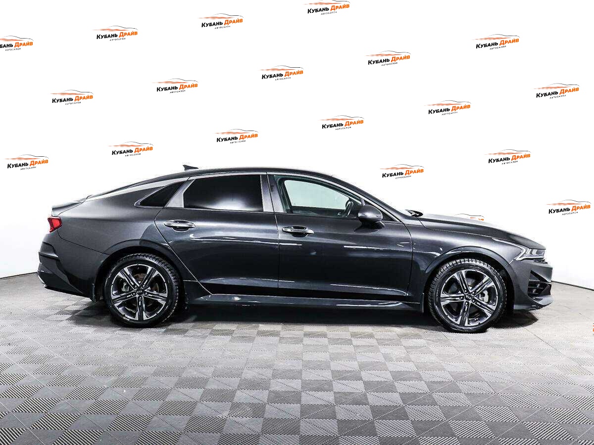 Kia K5 2020 года с пробегом. Фото: #3