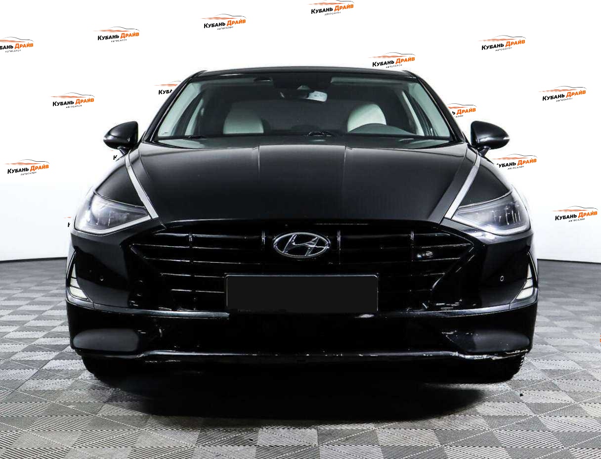 Hyundai Sonata 2020 года с пробегом. Фото: #1