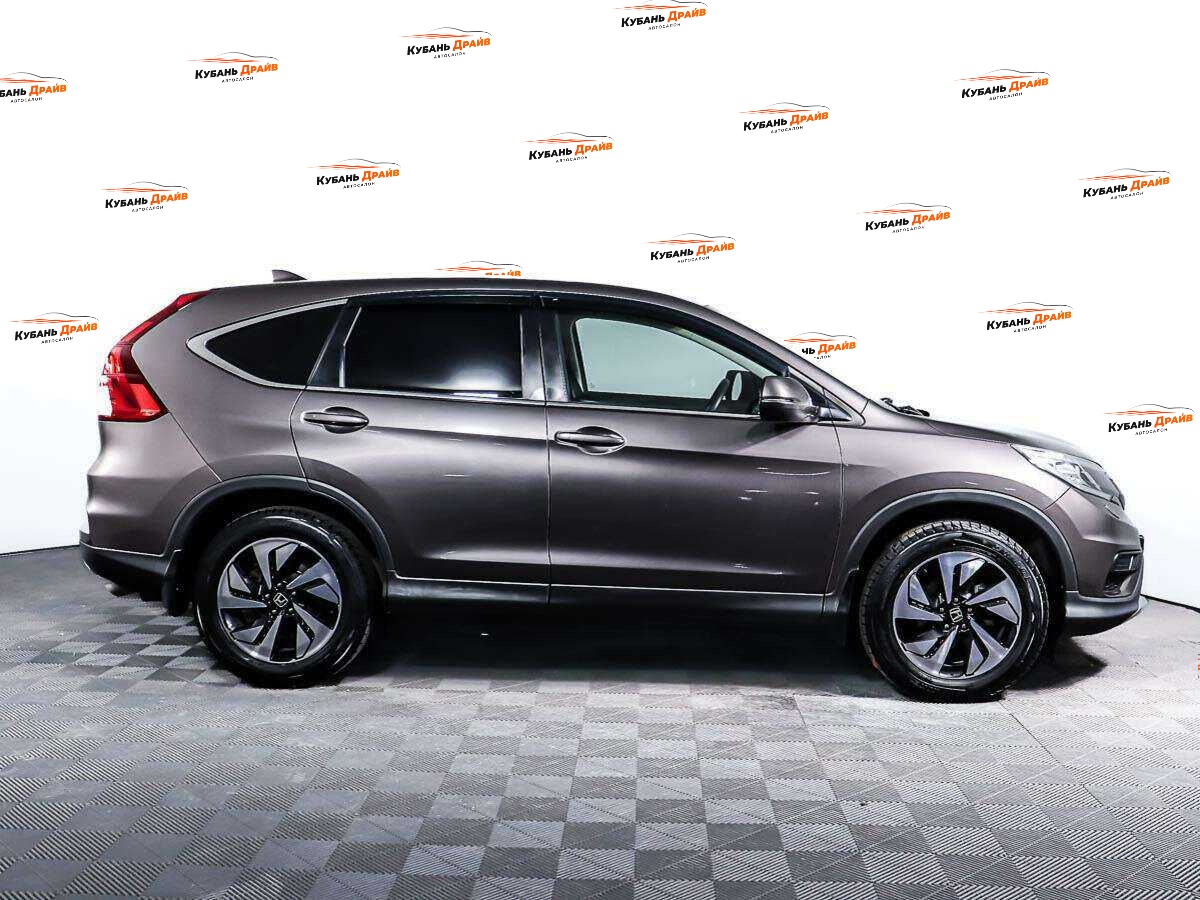 Honda CR-V 2017 года с пробегом. Фото: #3