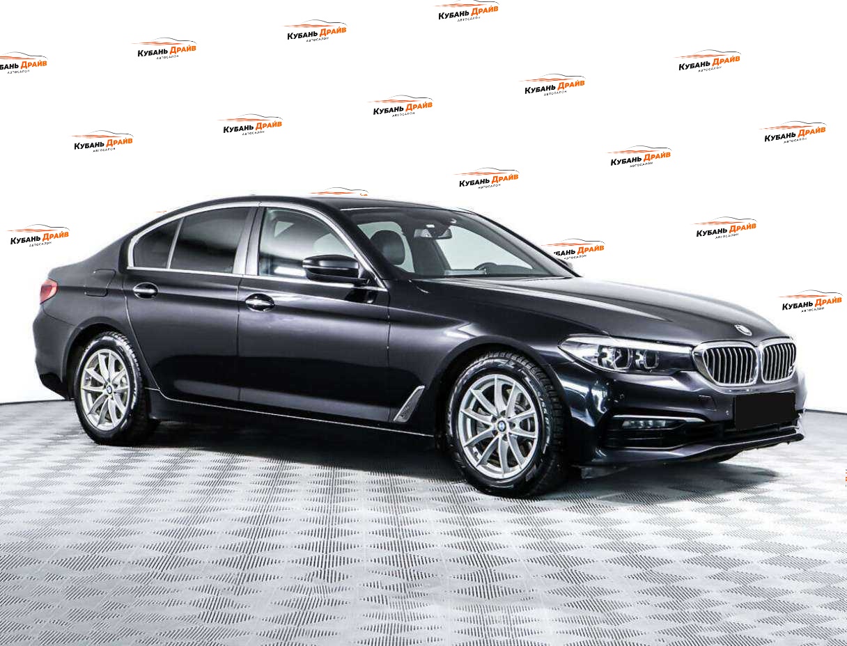 BMW 5 серии 2017 года с пробегом. Фото: #2