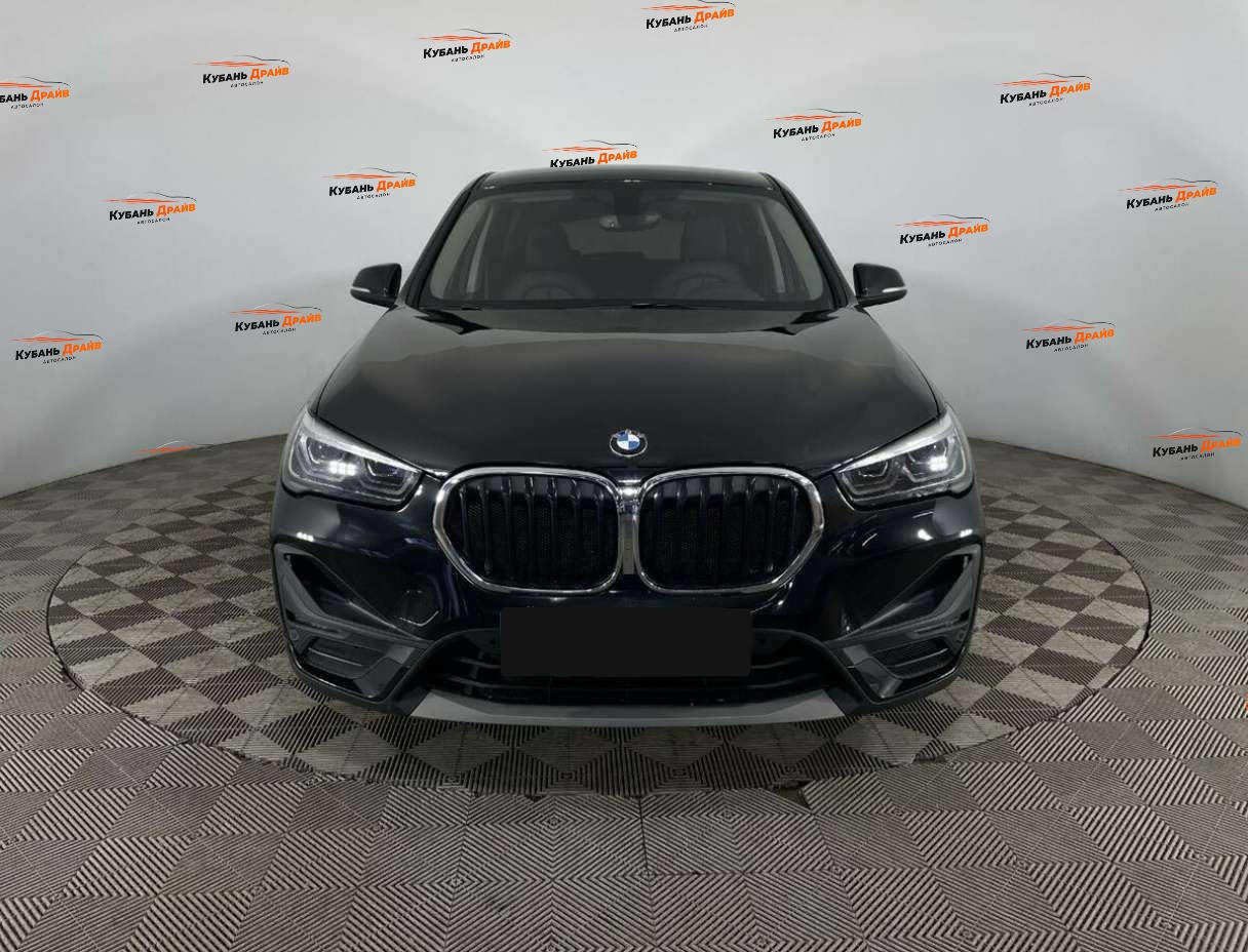 BMW X1 2021 года с пробегом. Фото: #1