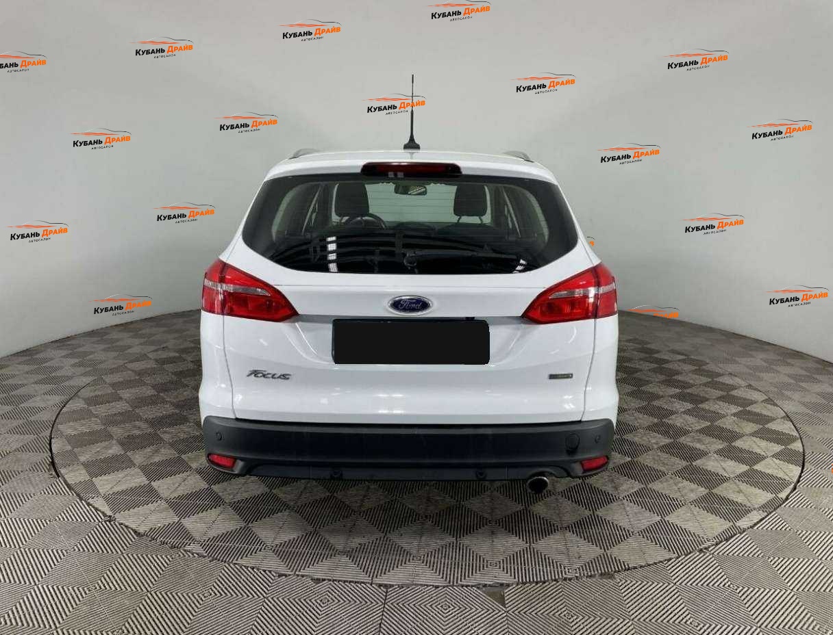 Ford Focus 2017 года с пробегом. Фото: #2