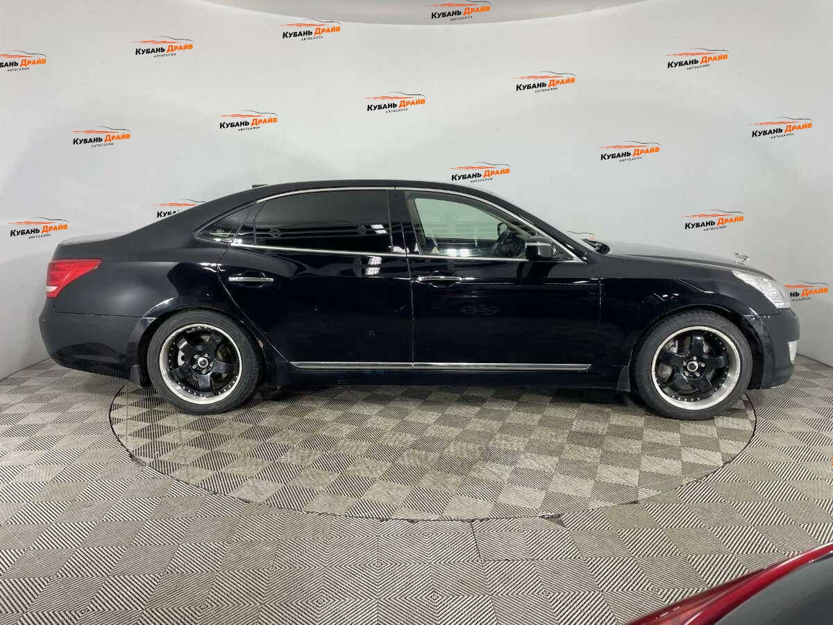 Hyundai Equus 2013 года с пробегом. Фото: #3