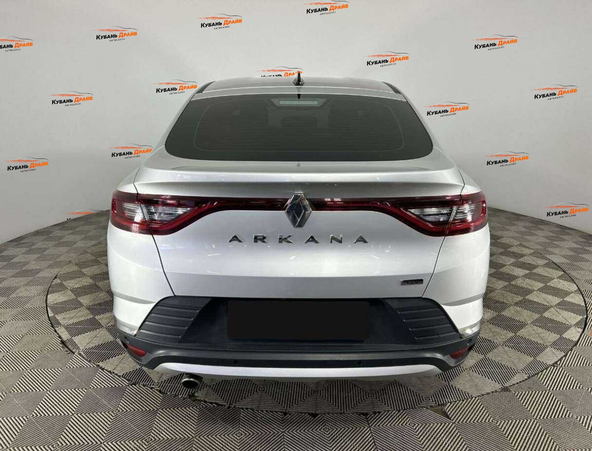 Renault Arkana 2022 года с пробегом. Фото: #2