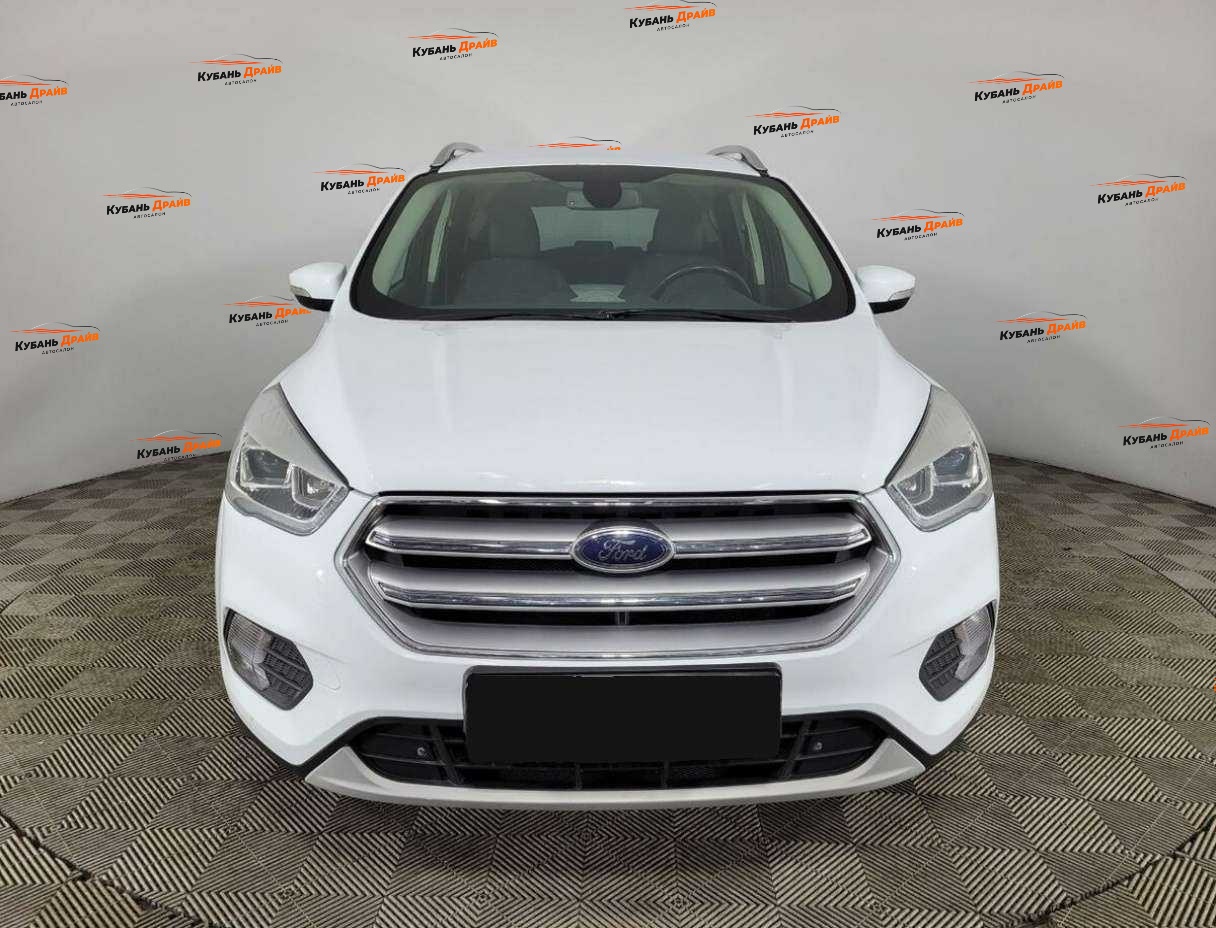 Ford Kuga 2018 года с пробегом. Фото: #1