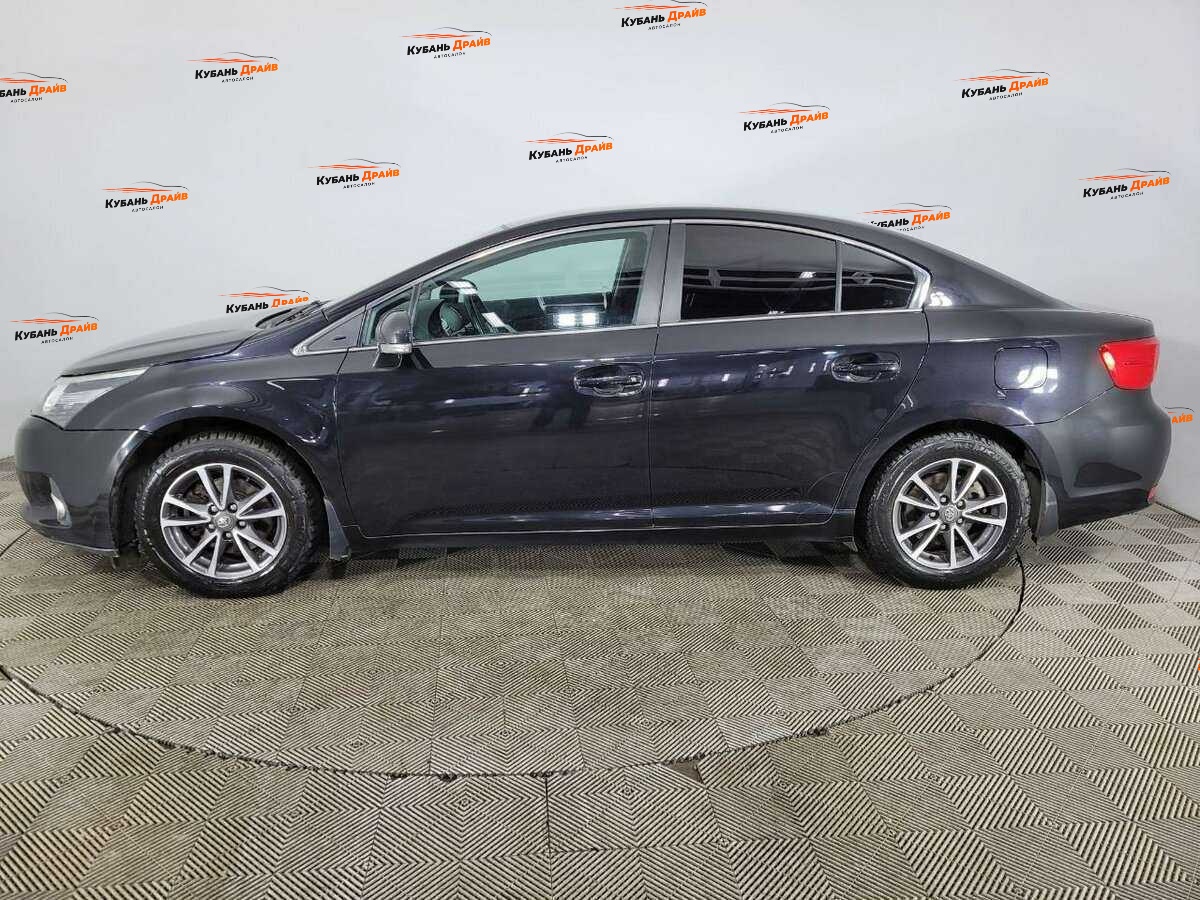 Toyota Avensis 2012 года с пробегом. Фото: #4