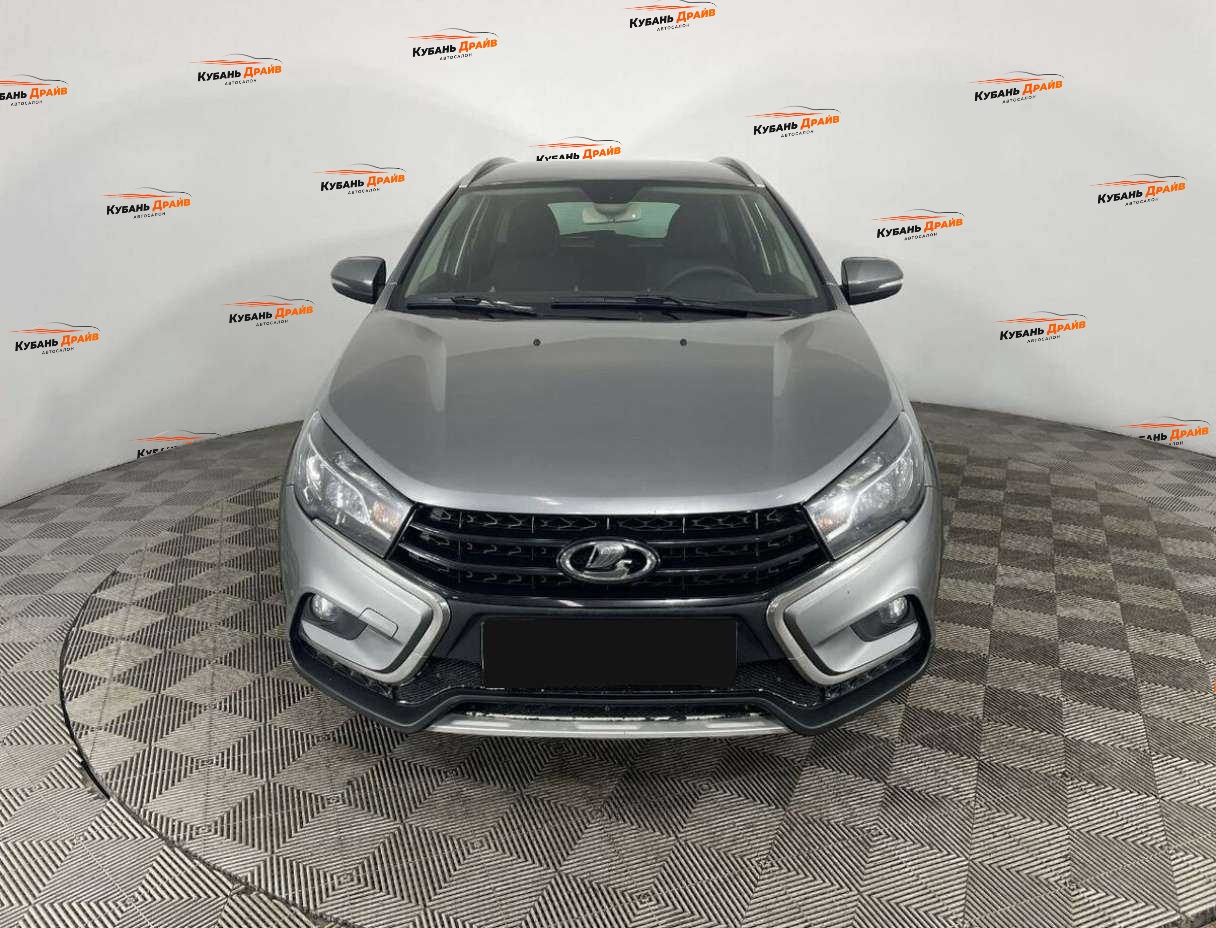 Lada (ВАЗ) Vesta 2018 года с пробегом. Фото: #1