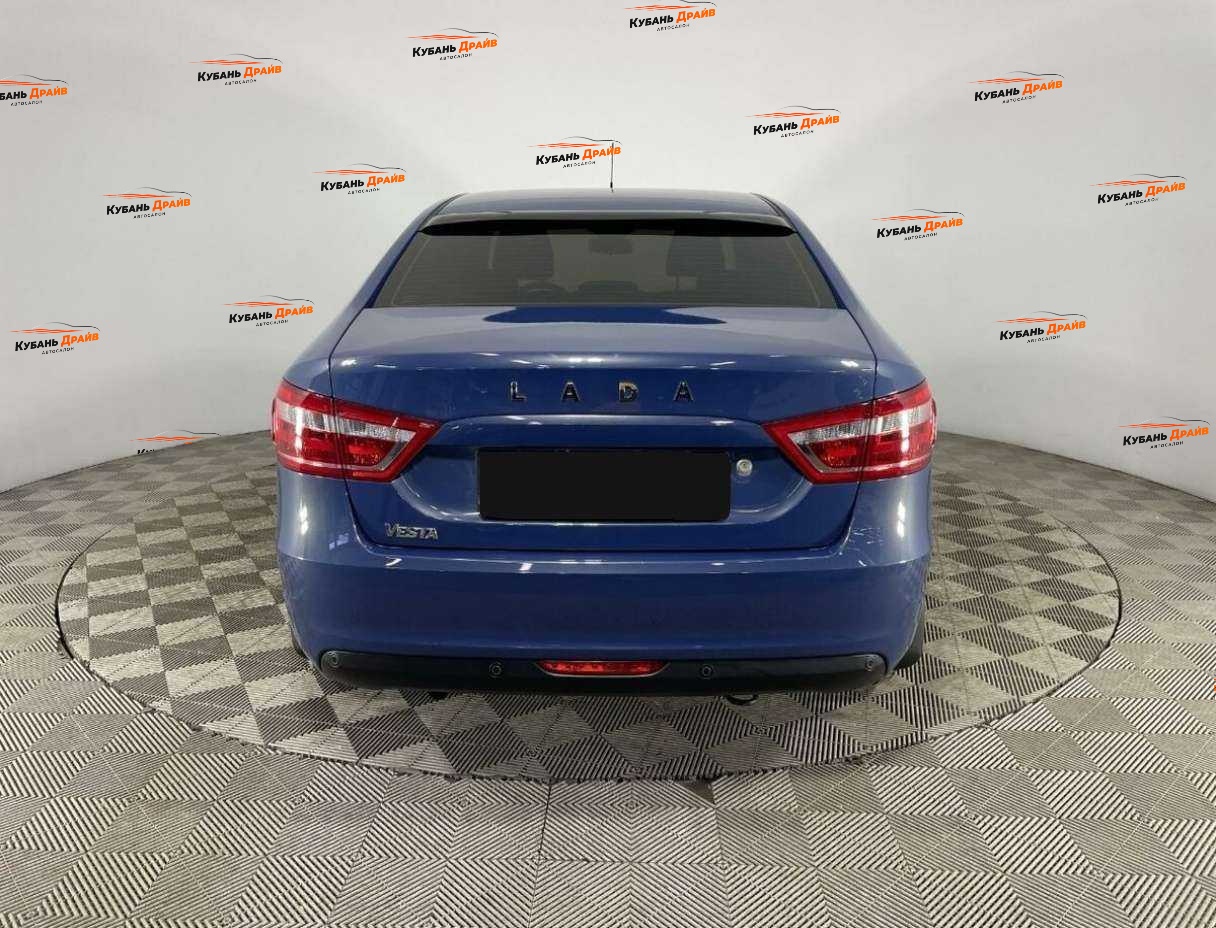 Lada (ВАЗ) Vesta 2017 года с пробегом. Фото: #2