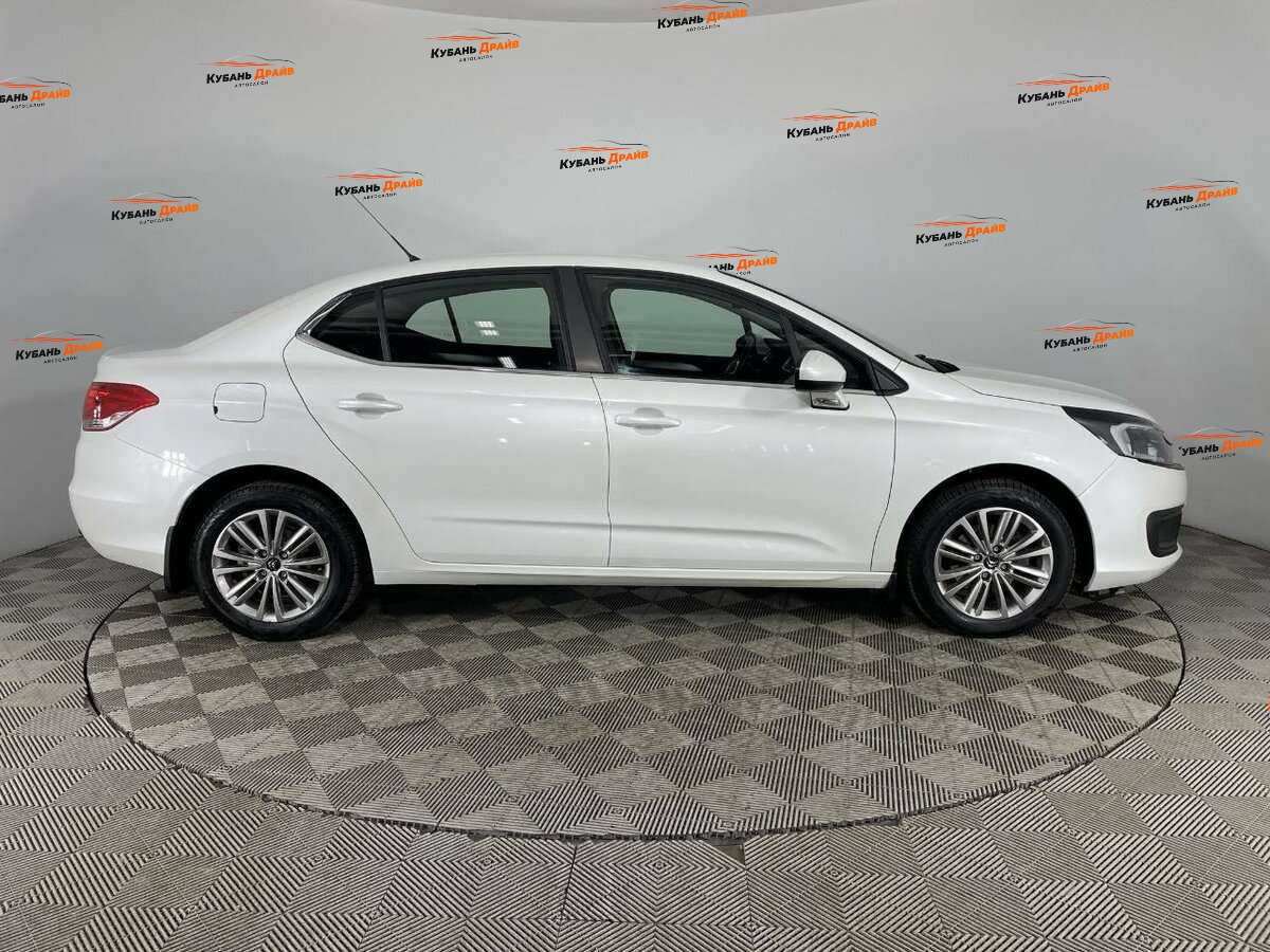 Citroen C4 2021 года с пробегом. Фото: #3