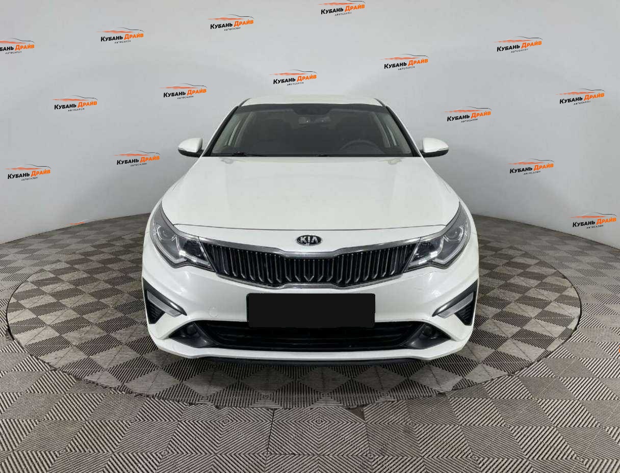 Kia Optima 2018 года с пробегом. Фото: #1