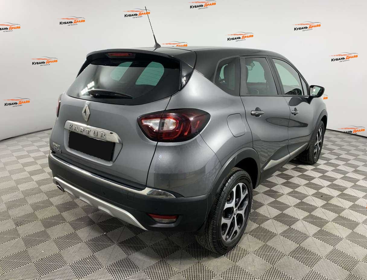 Renault Kaptur 2019 года с пробегом. Фото: #4