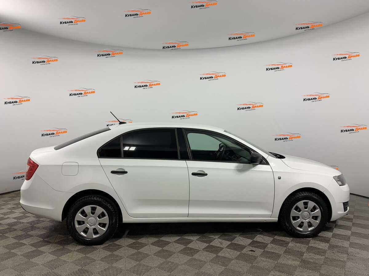 Skoda Rapid 2017 года с пробегом. Фото: #3