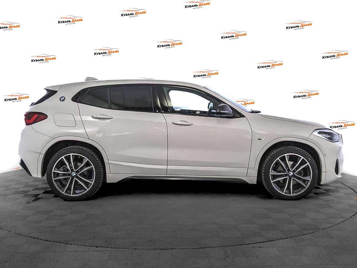 BMW X2 2020 года с пробегом. Фото: #3
