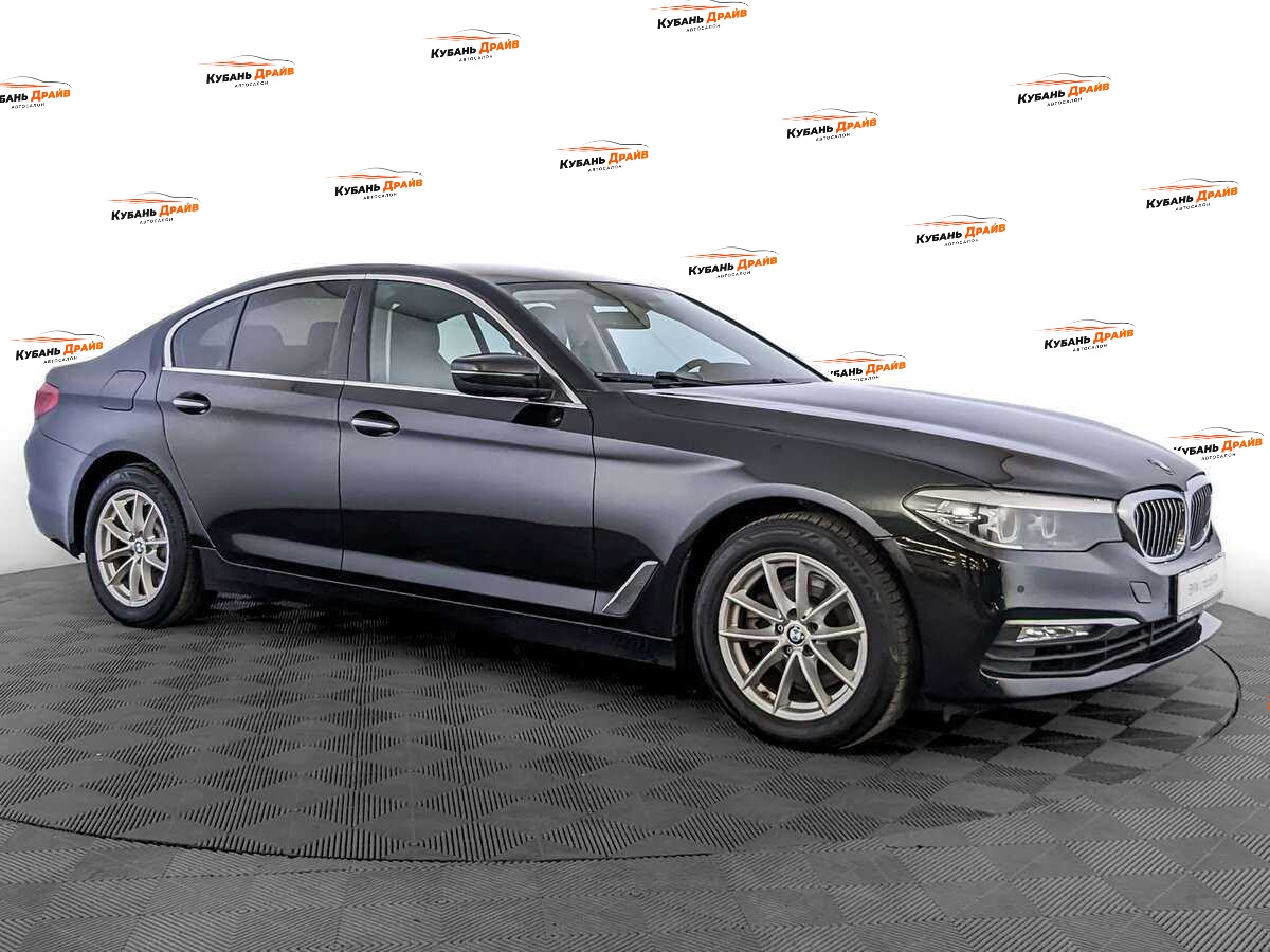 BMW 5 серии 2018 года с пробегом. Фото: #2