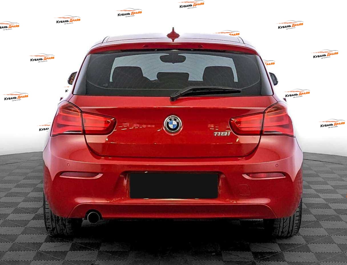 BMW 1 серии 2017 года с пробегом. Фото: #5