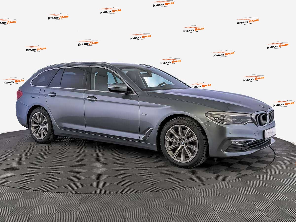 BMW 5 серии 2019 года с пробегом. Фото: #2