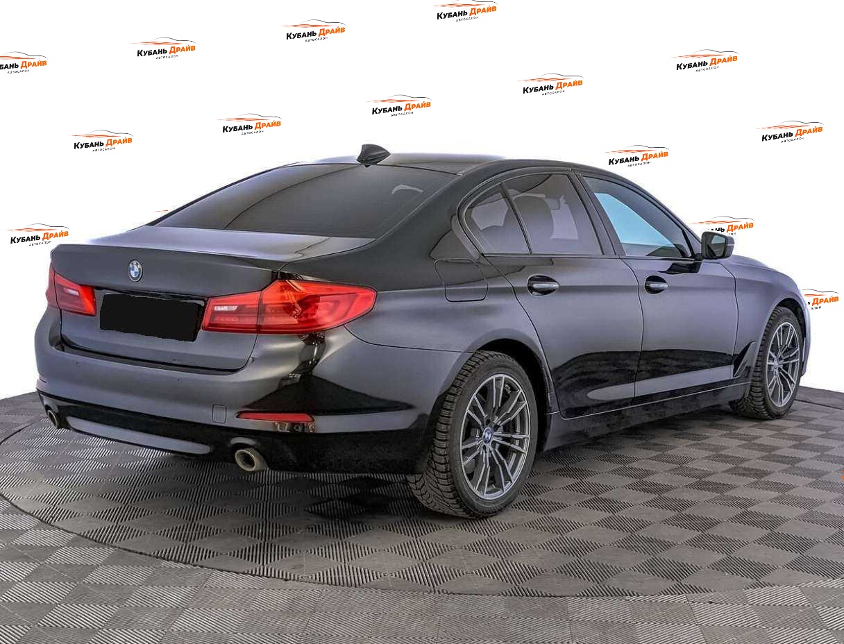 BMW 5 серии 2017 года с пробегом. Фото: #4