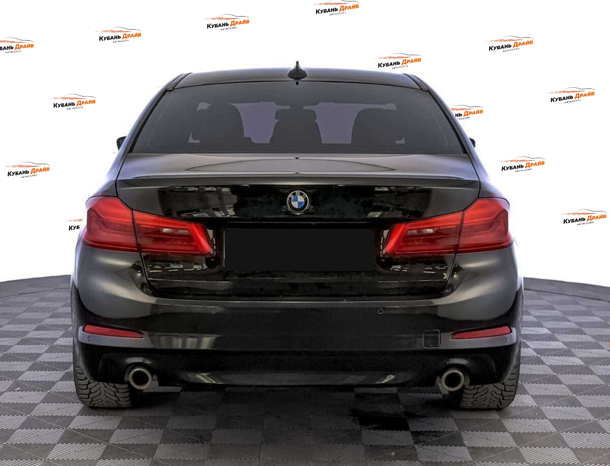 BMW 5 серии 2017 года с пробегом. Фото: #5