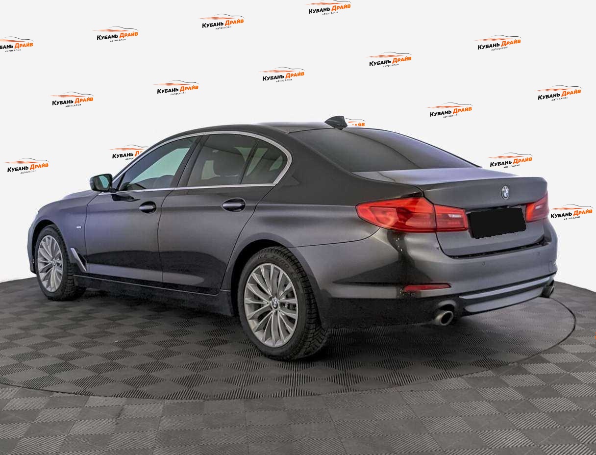 BMW 5 серии 2017 года с пробегом. Фото: #6