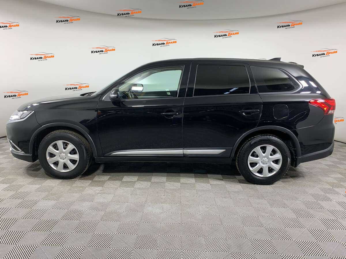 Mitsubishi Outlander 2018 года с пробегом. Фото: #7