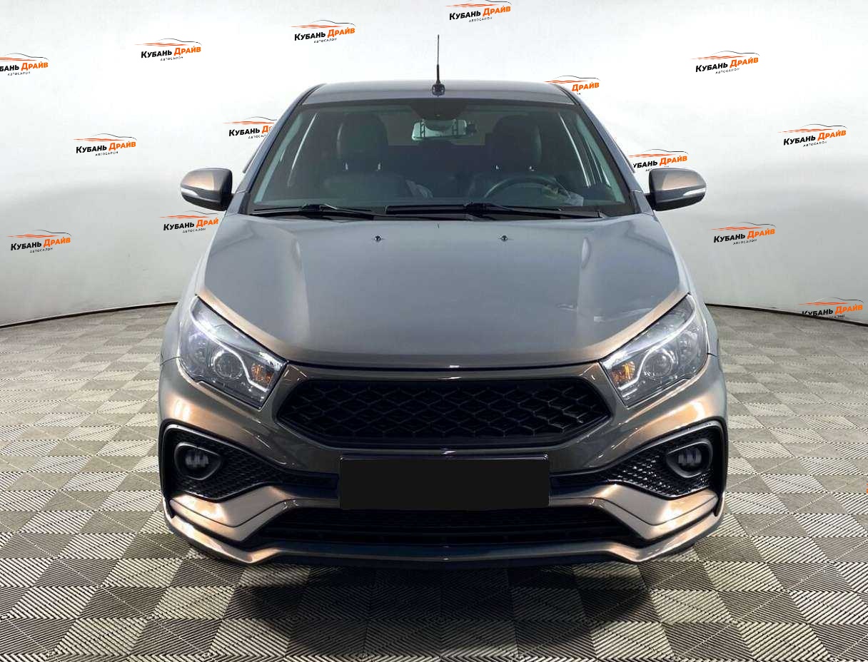 Lada (ВАЗ) Vesta 2017 года с пробегом. Фото: #1