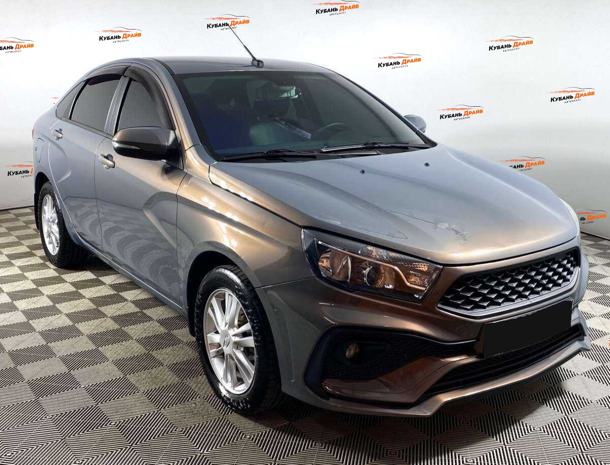 Lada (ВАЗ) Vesta 2017 года с пробегом. Фото: #2