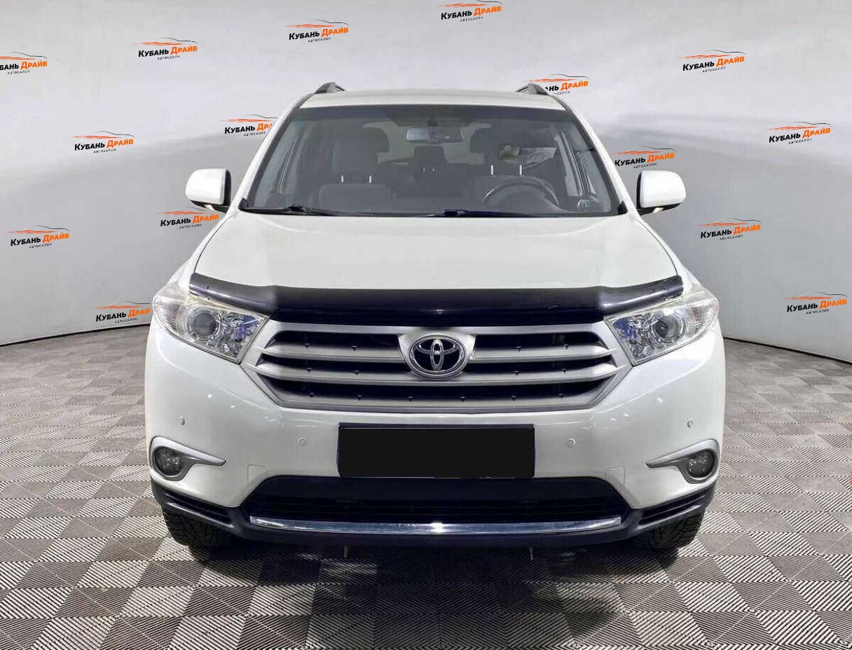 Toyota Highlander 2012 года с пробегом. Фото: #1