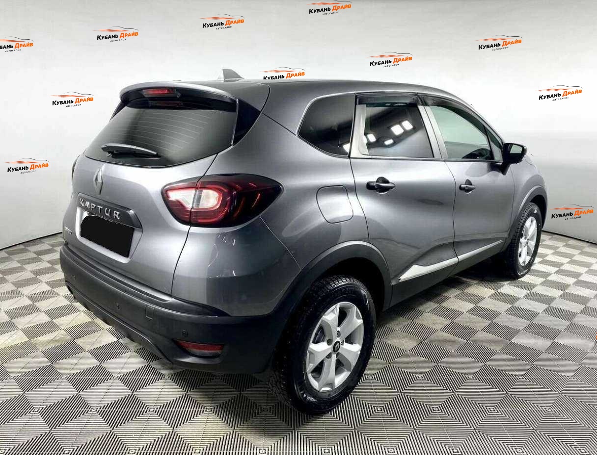 Renault Kaptur 2020 года с пробегом. Фото: #4