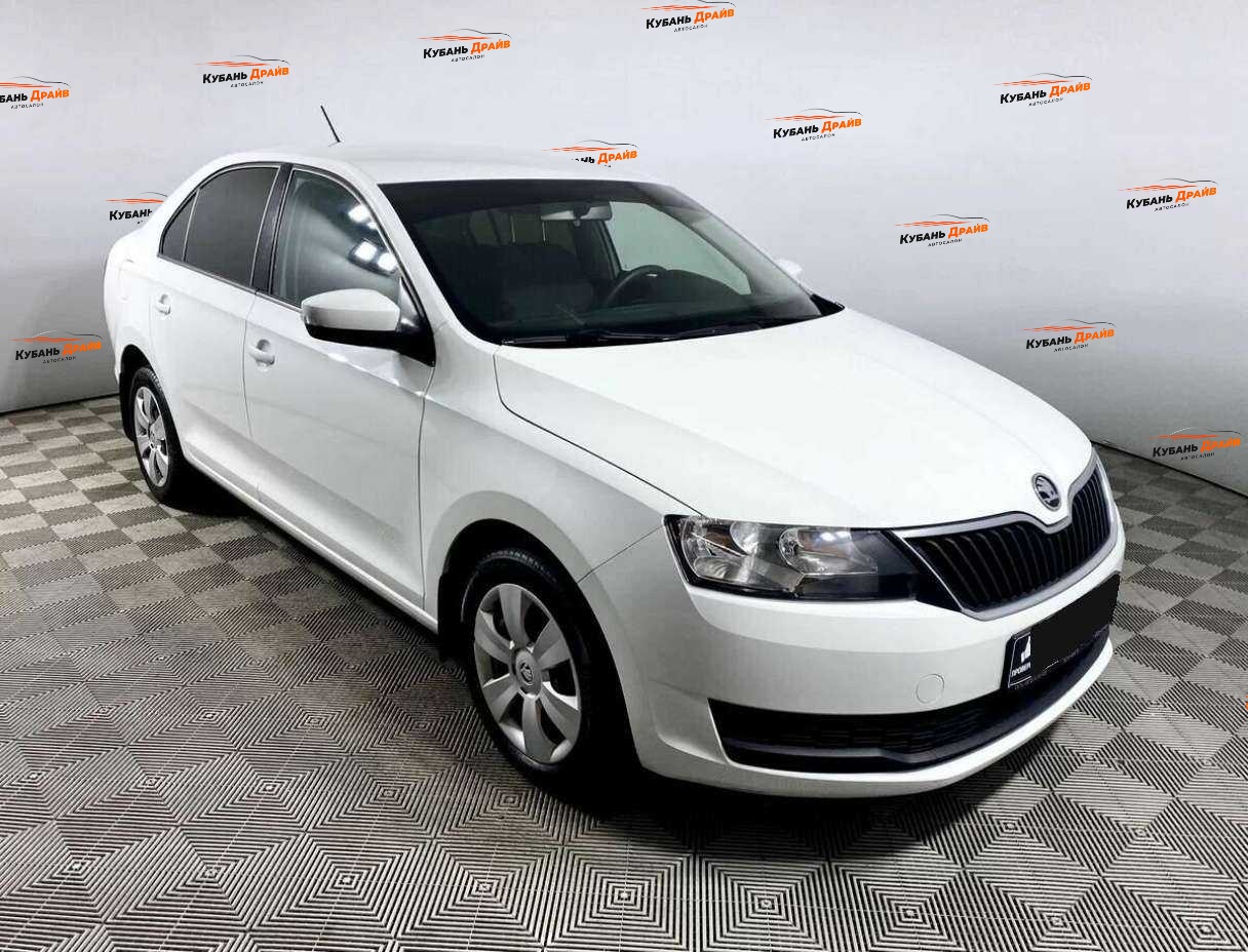 Skoda Rapid 2018 года с пробегом. Фото: #3