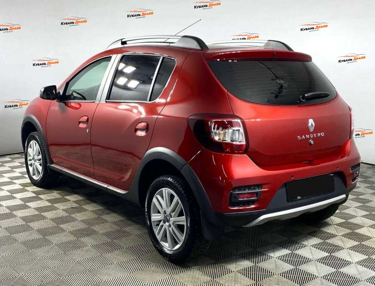 Renault Sandero 2021 года с пробегом. Фото: #6