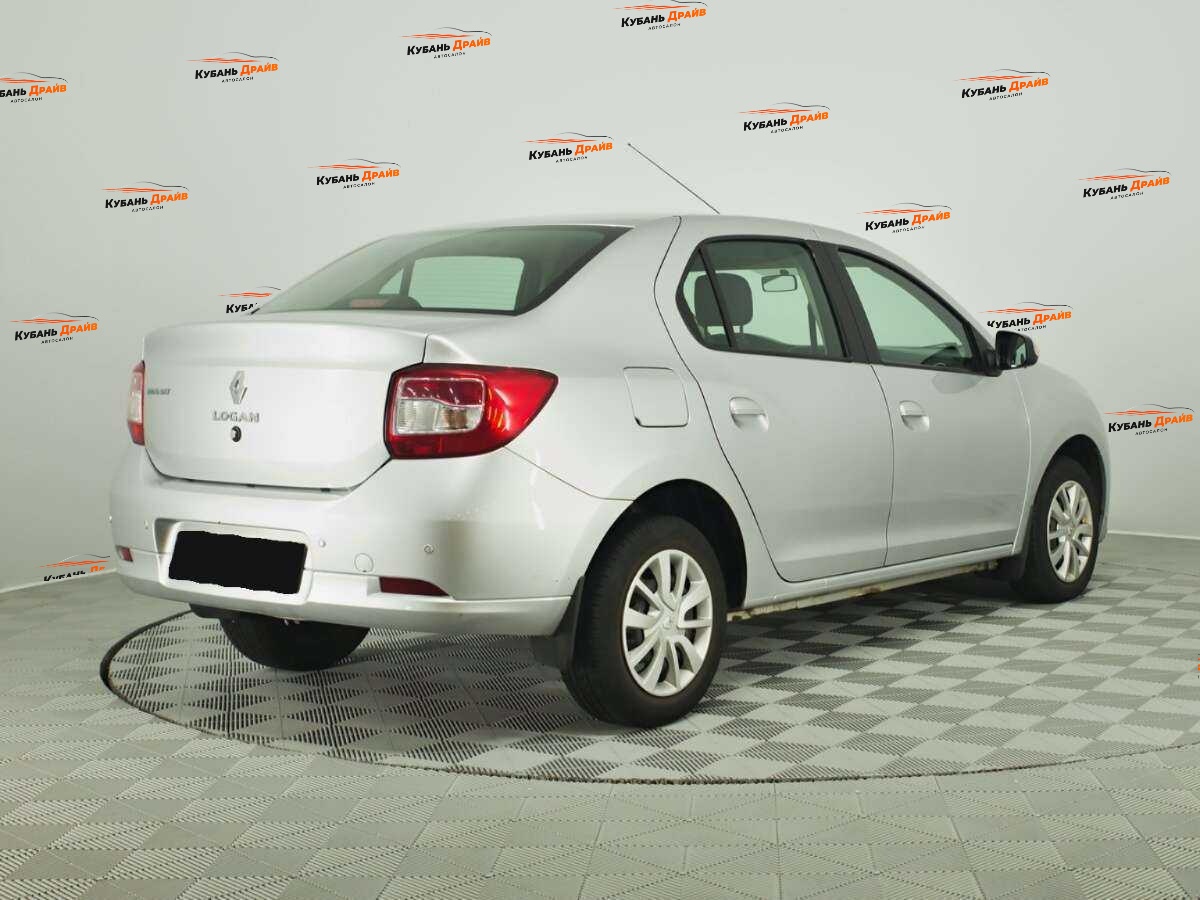 Renault Logan 2015 года с пробегом. Фото: #3