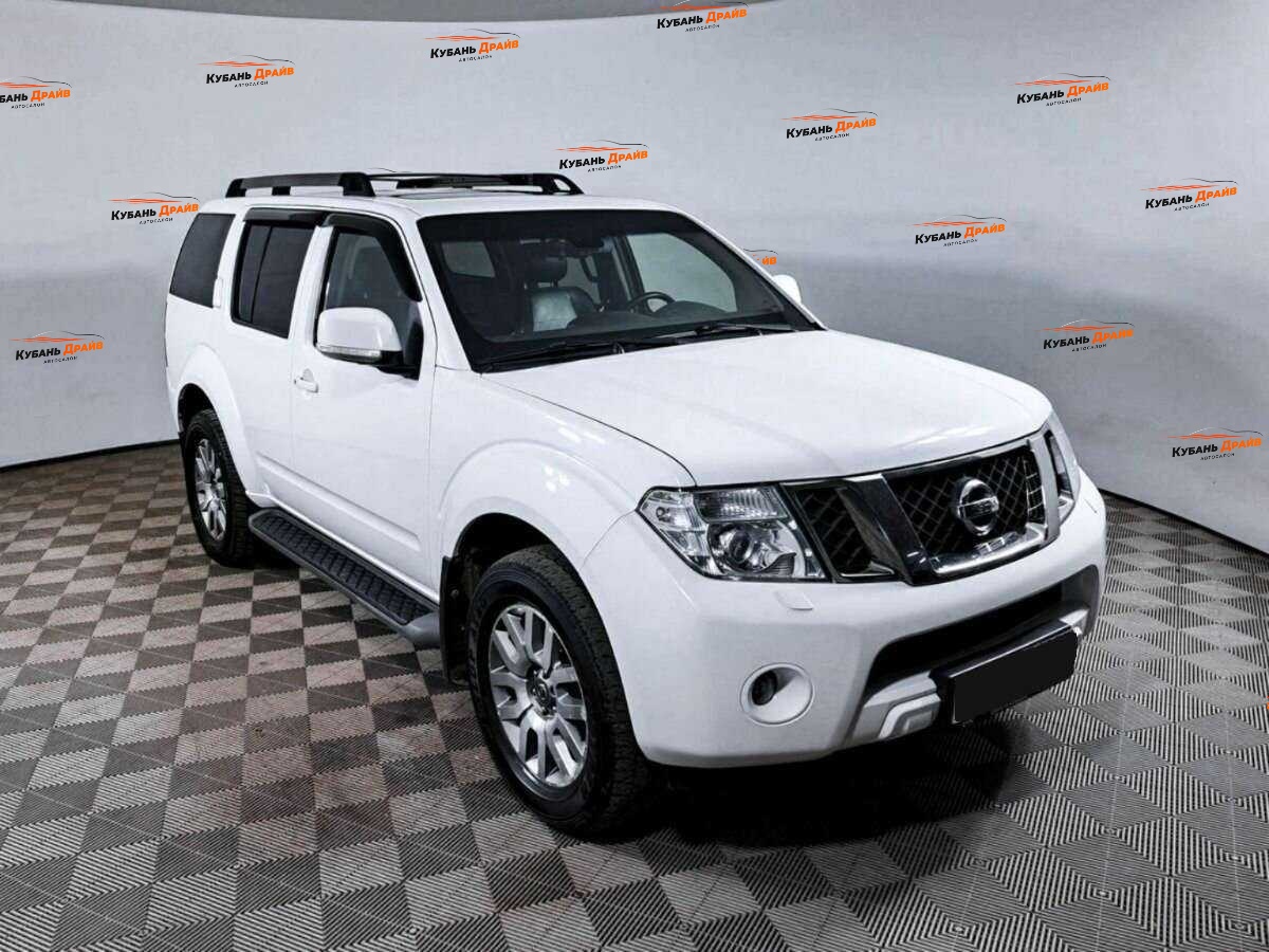 Nissan Pathfinder 2014 года с пробегом. Фото: #2
