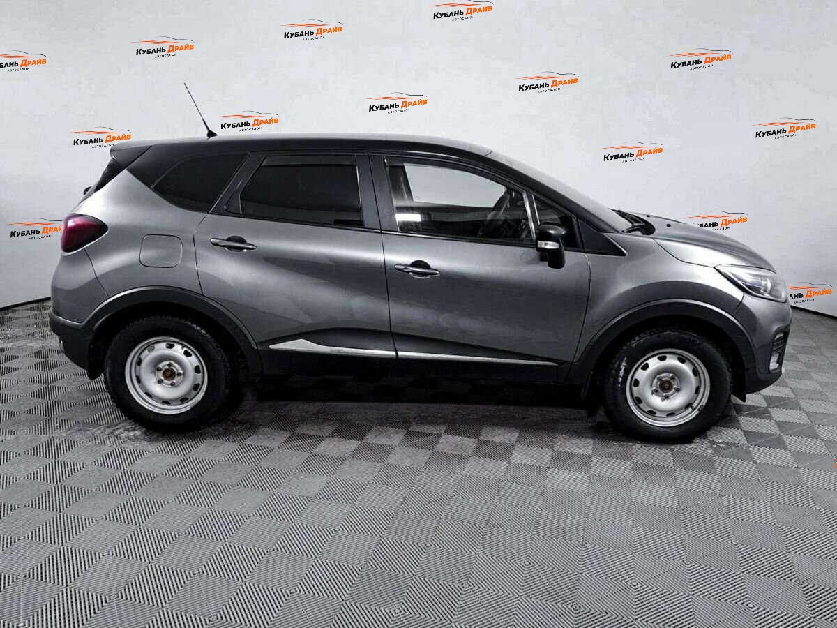 Renault Kaptur 2017 года с пробегом. Фото: #3