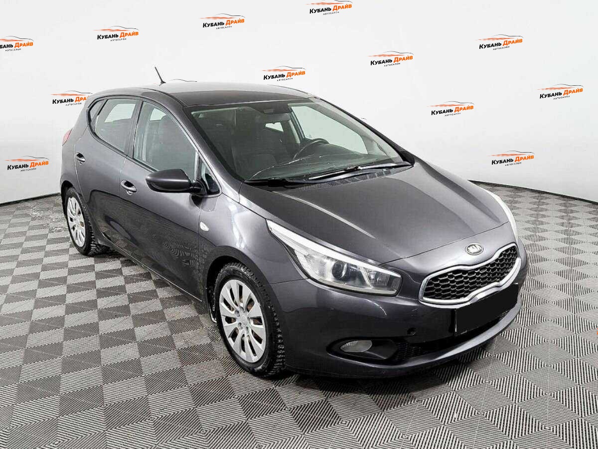Kia Ceed 2013 года с пробегом. Фото: #2
