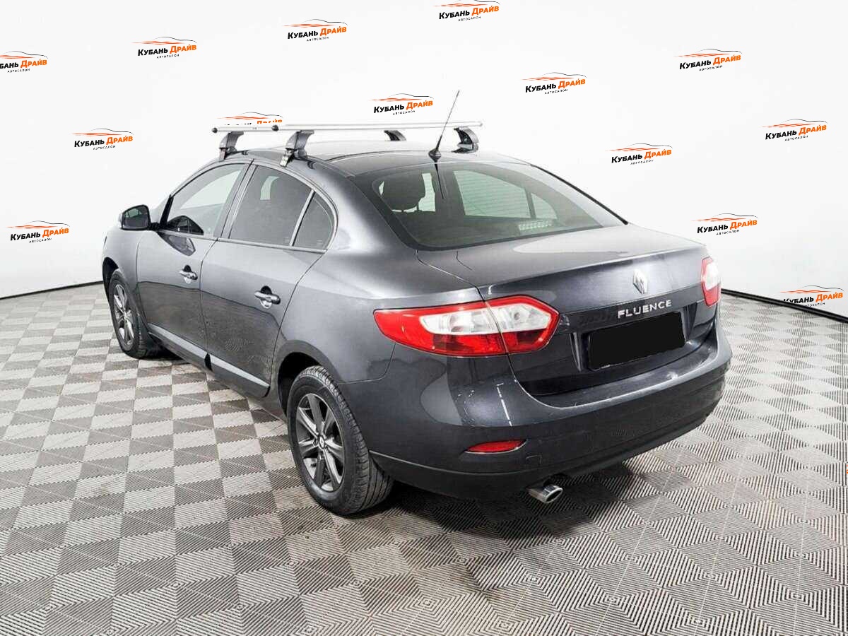 Renault Fluence 2012 года с пробегом. Фото: #6