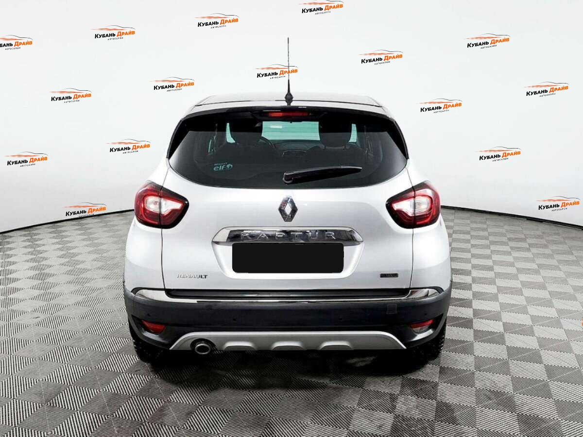 Renault Kaptur 2019 года с пробегом. Фото: #4