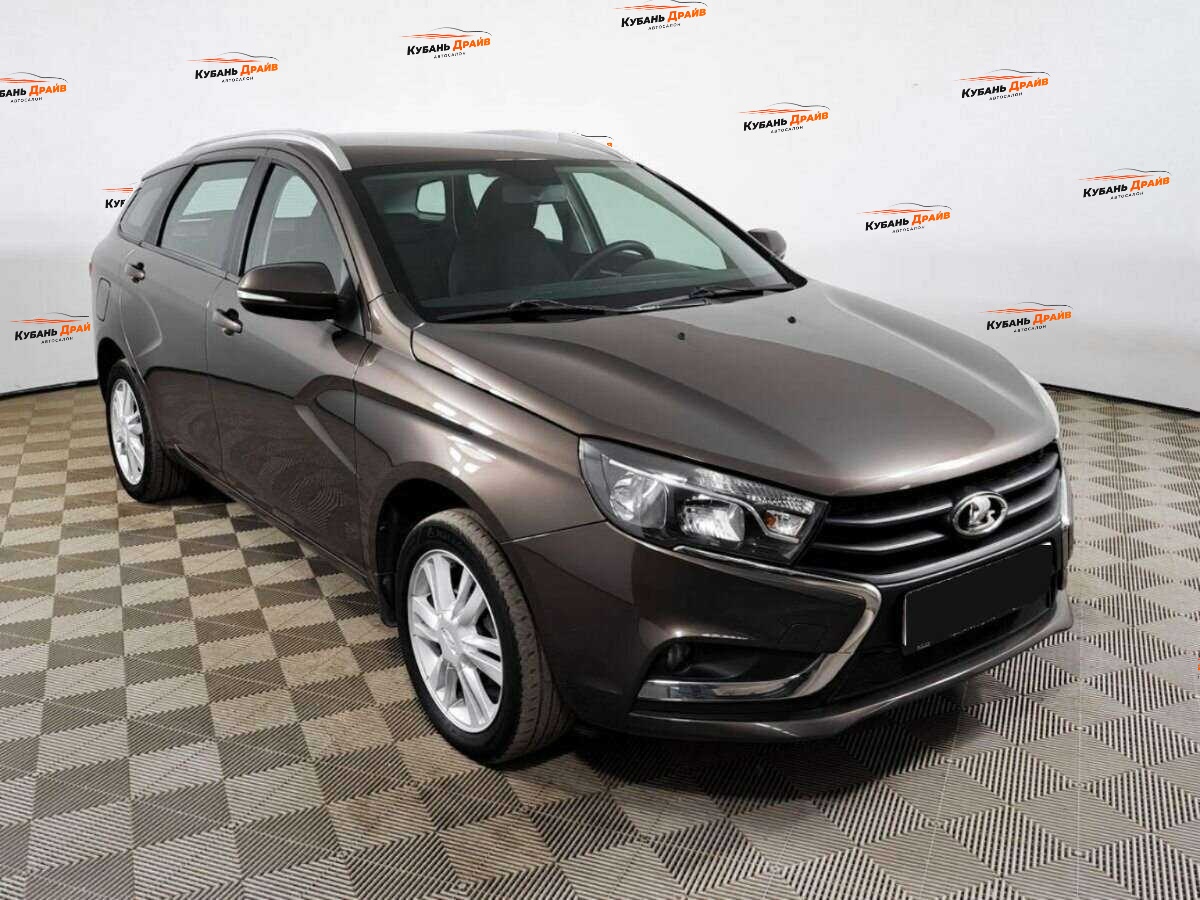 Lada (ВАЗ) Vesta 2019 года с пробегом. Фото: #2
