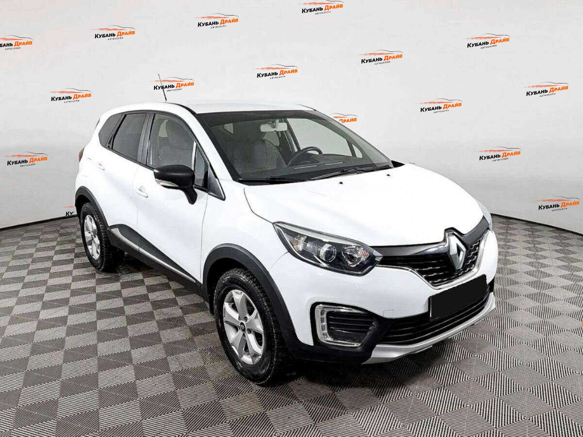 Renault Kaptur 2018 года с пробегом. Фото: #2