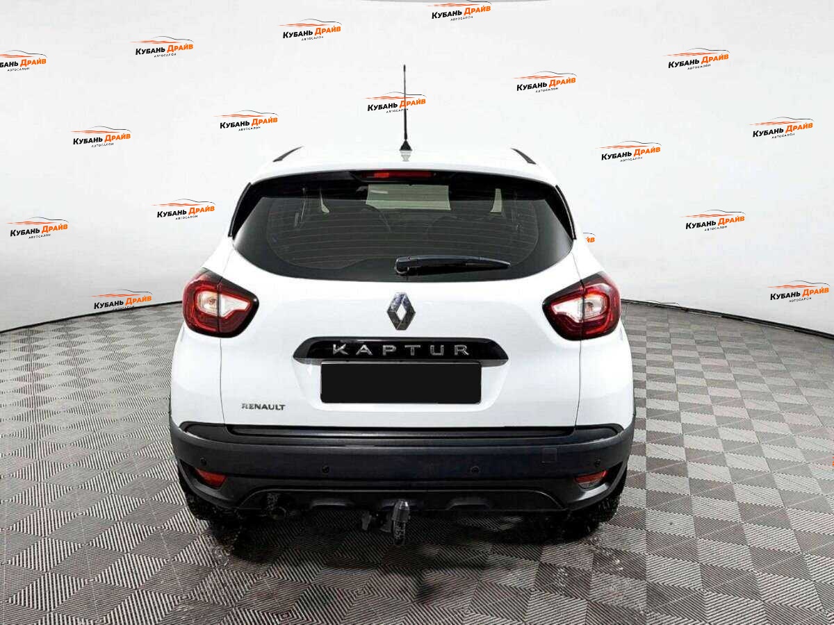Renault Kaptur 2018 года с пробегом. Фото: #5