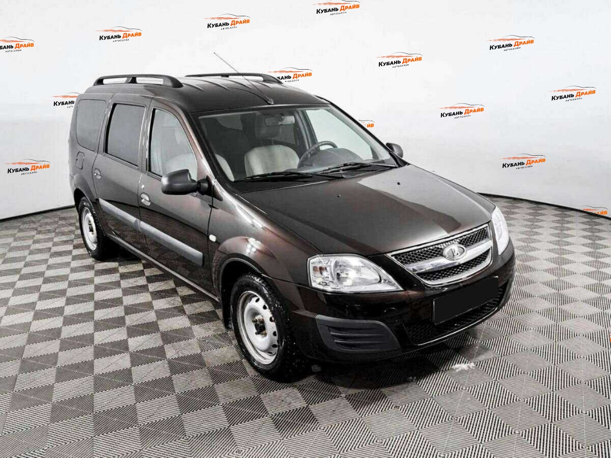 Lada (ВАЗ) Largus 2019 года с пробегом. Фото: #2