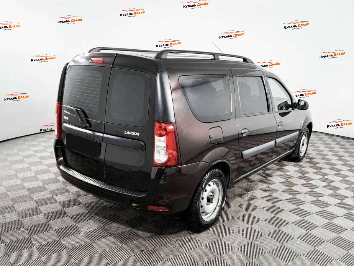 Lada (ВАЗ) Largus 2019 года с пробегом. Фото: #4